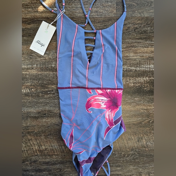 Maaji Womens Reversible One Piece Swimsuit Solid Purple/Striped Floral Blue NWT - Picture 2 of 6